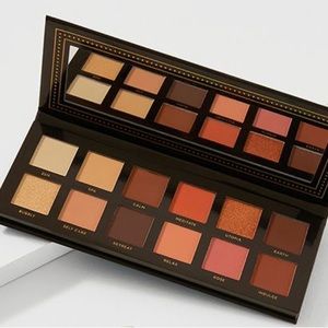 Ace Beaute Serenity Eye Shadow Palette